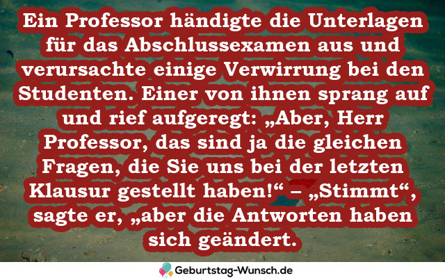 Ein Professor händigte die Unterlagen